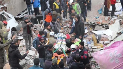 108 saat sonra enkazdan çıkarıldı