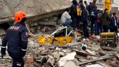 AFAD: Kimliklendirme yapılamayan cenazeler 24 saat sonra defnedilecek