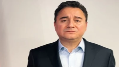 Ali Babacan’dan depremin ardından yardım çağrısı: 'Ayrılıklarımızı bir kenara bırakalım, dayanışma içinde olalım’