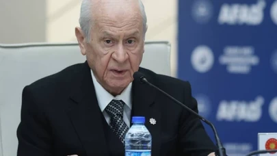 Bahçeli depremden 16 gün sonra memleketi Osmaniye’ye gitti