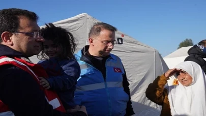 Beylikdüzü Belediyes Başkanı Çalık Deprem Bölgesinde