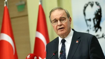 CHP Sözcüsü Faik Öztrak: 21 yıldır ülkenin başında, hiç sıkılmadan ”Bir yıl daha bana görev verin” diyerek kendini acındırmaya çalışıyor