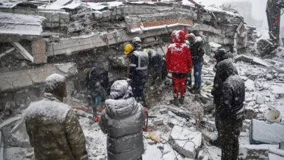 Depremden etkilenen 10 ilde hava sıfırın altında