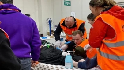 Hollanda’nın Sağlık Ekibi Yardım İçin Türkiye’ye Geldi