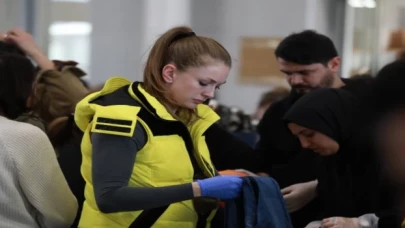 İstanbul’da sanatçılar Büyükşehir’in yardım seferberliğine katıldı