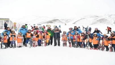 Kayseri Erciyes kayak okulu oldu
