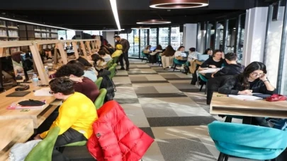 Kayseri Talaslı öğrencinin yeni yuvası kütüphane