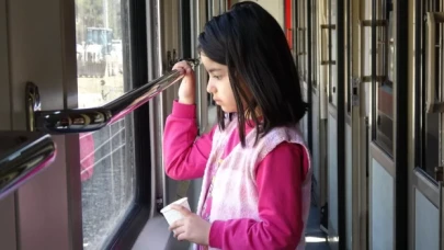 Tren vagonları depremzedelerin evi oldu