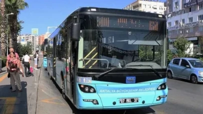 Antalya'da toplu taşımaya zam geldi, taksimetre açılış ücreti 10 lira oldu