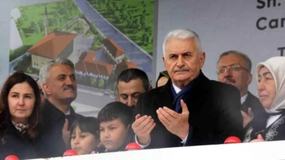 Binali Yıldırım'ın annesi vefat etti