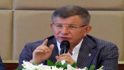 Davutoğlu, yardımcılarını toplantıya çağırdı