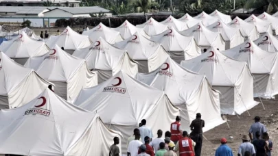 Eski Kızılay Başkanı: Çadır satışı büyük ihanet