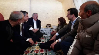 İmamoğlu ve Yavaş liderlerle birlikte deprem bölgesindeydi