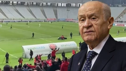 Karagümrük-Sivasspor maçında Devlet Bahçeli lehine tezahüratlar yapıldı