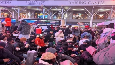 New York Times Meydanı’nda iftar ve teravih