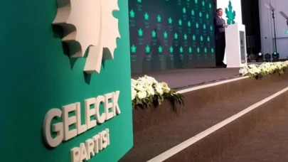 SES Partisi'nden ayrılan 15 kişi Gelecek Partisi'ne katıldı