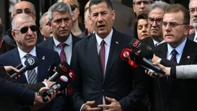 Sinan Oğan, cumhurbaşkanı adaylığı için YSK'ya başvurdu