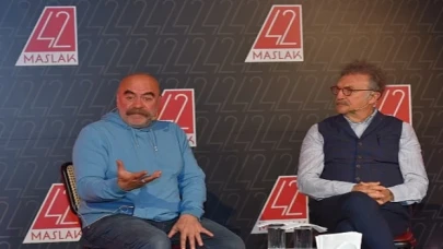 42 Maslak’ta 'Ramazan Sohbetleri’nin konuğu Ezel Akay’dı