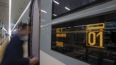 Ankara-Sivas YHT, ilk ücretsiz yolcularıyla Ankara'ya hareket etti