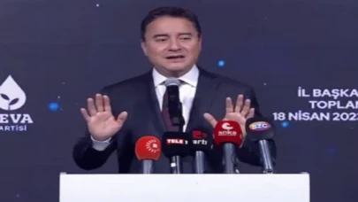Babacan: Demokrasi mi, otokrasi mi diyeceğiz!