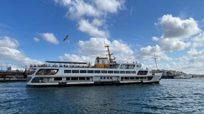 Boğaz'da vapurlardan siren çalma eylemi