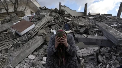 Depremlerde hayatını kaybedenlerin sayısı 50 bin 500 kişi oldu