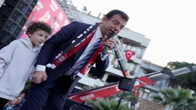 Ekrem İmamoğlu Akhisar ve Turgutlu’da Coşkulu Kalabalıklara Konuştu