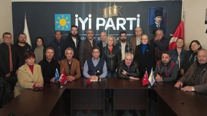 İYİ Parti Keşan İlçe Yönetimi görevlerinden istifa etti
