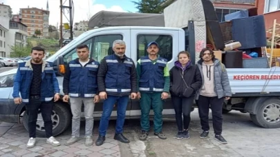 Üniversite Öğrencilerine Ücretsiz Taşıma Hizmeti