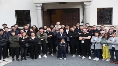 Ahmet Çolakbayrakdar TEKNOFEST gençleriyle buluştu