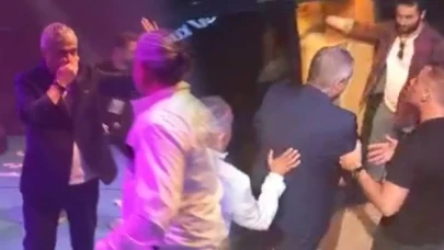 AK Parti’nin Cengiz Kurtoğlu konserinde yangın çıktı