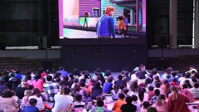 'Galaktik Tayfa’ Osmangazi’de seyirciyle buluştu