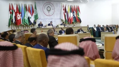 Arap Birliği, Suriye ve Sudan için 'acil' koduyla toplanıyor