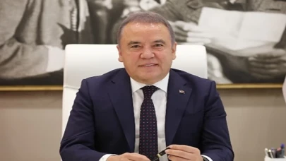 Başkan Muhittin Böcek’in Anneler Günü Mesajı