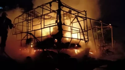 Bodrum'da karavan yangını: İngiliz kadın yaşamını yitirdi