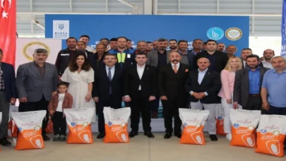 Bursa Büyükorhanlı çiftçiye silajlık mısır tohumu