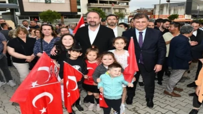 Çiğli’de gençlere Nutuk ve İstiklal Marşlı çağrı