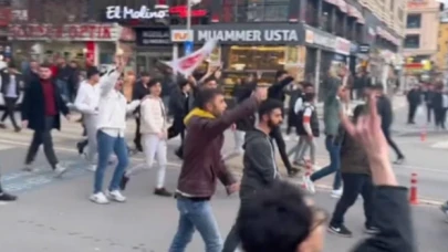 Erzurum’da İmamoğlu mitingine taşlı saldırıda bazı vatandaşlar yaralandı; bir grup tekbirlerle yürüyerek miting alanında toplandı