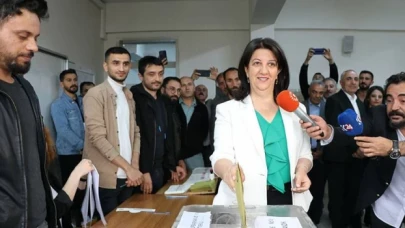 HDP Eş Genel Başkanı Pervin Buldan oyunu kullandı