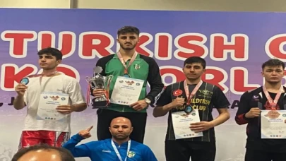 Kick Boksta Dünya Kupası Ağrılı sporcunun