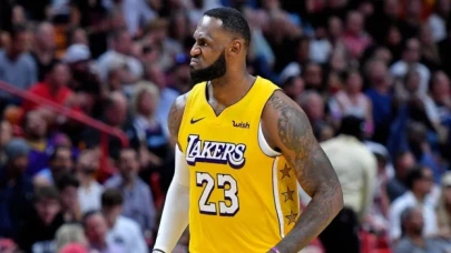 LeBron James, basketbolu bırakmayı düşünüyor