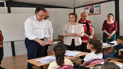 Nevşehir Valisi İnci Sezer ve Nevşehir Belediye Başkanı Dr. Mehmet Savran Depremzede Çocuklarla Bir Araya Geldi