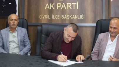 Seçime saatler kala DEVA Partisi'nden istifa ederek AK Parti'ye katıldılar