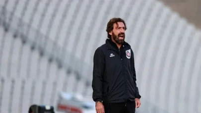 VavaCars Fatih Karagümrük'te teknik direktör Pirlo ile yollar ayrıldı