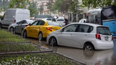 Ankara'da sağanak alarmı: ABB’de tüm izinler kaldırıldı