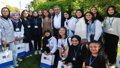 Aydın Doğan Vakfı, başarılı öğrencileri İstanbul gezisiyle ödüllendirdi