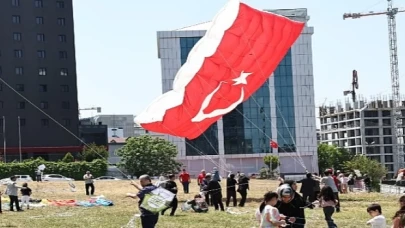 Bağcılar Belediyesi, Uçurtma Şenliği düzenledi