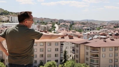 Başkan Savran Belediye ekiplerinin çalışma alanlarında incelemelerde bulundu