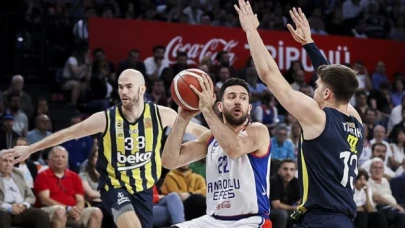Basketbol Süper Ligi’nde ilk finalist Anadolu Efes