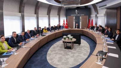CHP’nin yeni MYK'sı ilk toplantısını yaptı